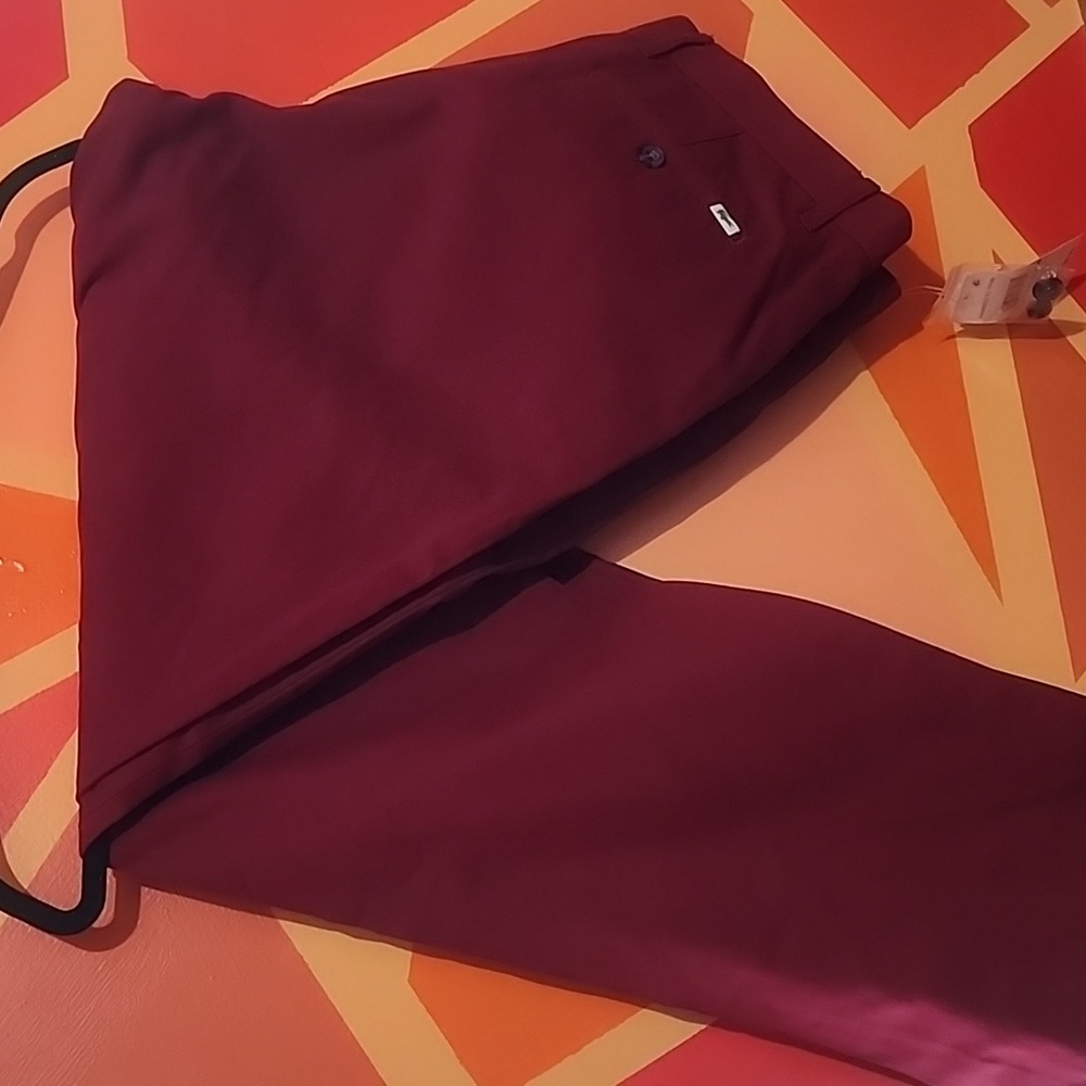 Lacoste mens regular fit chino pants.